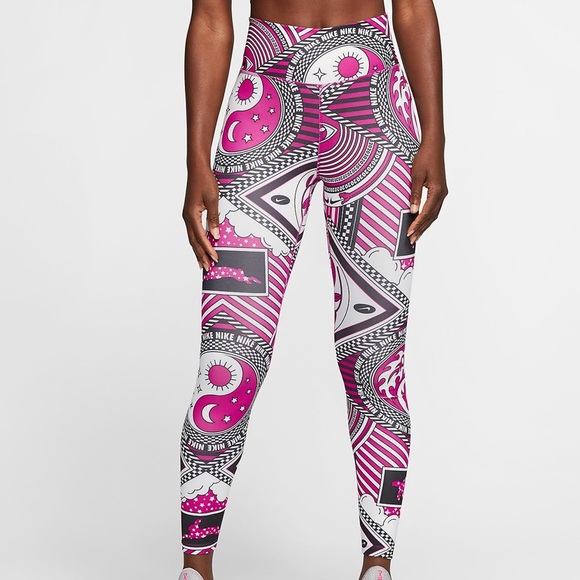 Rare Nike One Legging - Picture 2 of 15